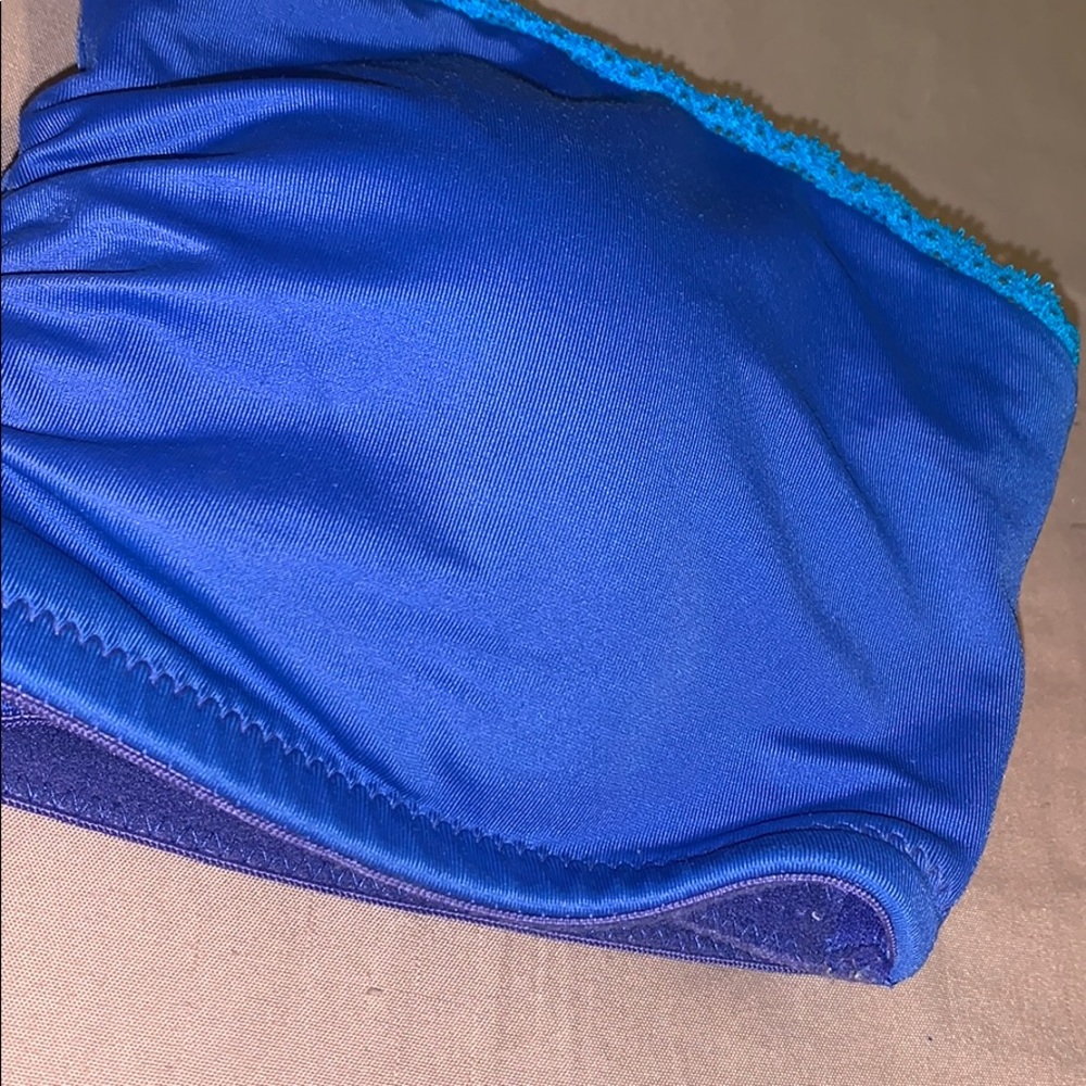 2 blue bikini tops 🌊